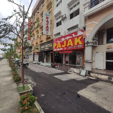 Dani Hotel Sdn Bhd Kota Bharu Ngoại thất bức ảnh