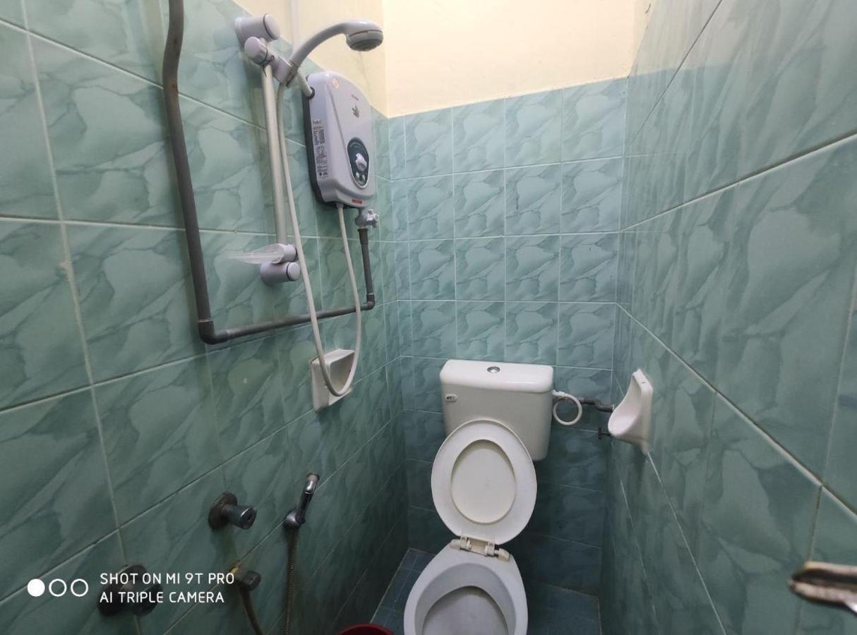 Dani Hotel Sdn Bhd Kota Bharu Ngoại thất bức ảnh